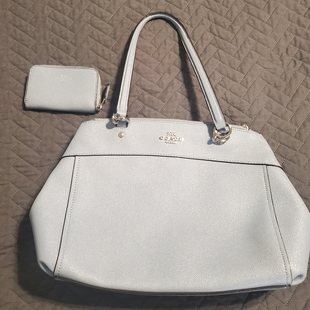 Coach Purse - Picture 4 of 4